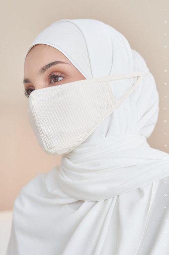 FLOW MASK 2.0 IN OFF WHITE (ODOURLESS)